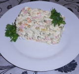 Украшаем салат зеленью и подаем к столу. Приятного аппетита! 
 
 koketka.by/recepty/item/1363-oleve 	
