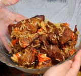 Приятного вкушения этого чудесного, ароматного, пряного блюда.  
 
 koketka.by/recepty/item/1221-plov-iz-baraniny 	