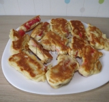 Приятного аппетита! 
 
 koketka.by/recepty/item/675-krabovye-palochki-v-teste 	