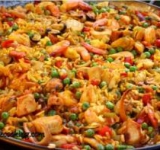 Сытное, ароматное и невероятно вкусное блюдо готово! Приятного аппетита!  
 
Cсылка на оригинальный рецепт:  www.picantecooking.com/recipe/smeshannaya-paelya-paella-mixta 	